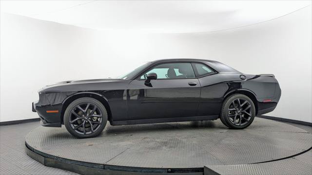 Used 2023 Dodge Challenger SXT w/ Blacktop Package RWD image 3