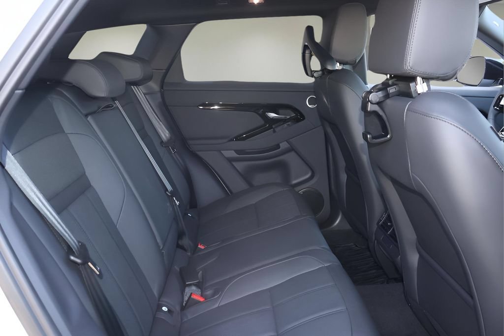 Used 2026 Land Rover Range Rover Evoque S AWD/4WD image 17