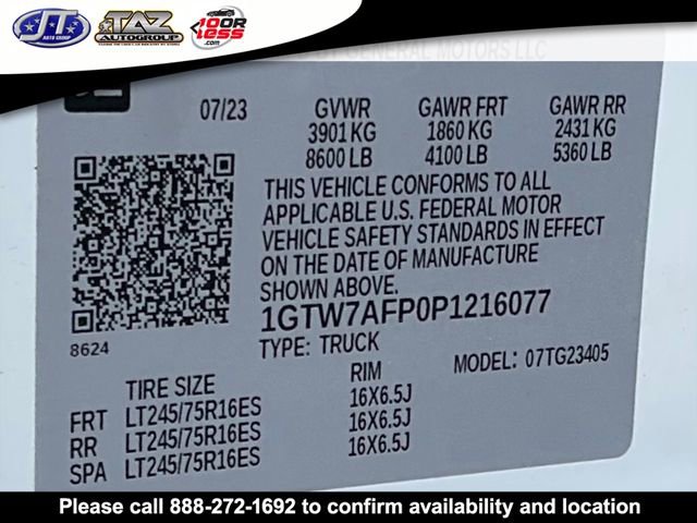 Used 2023 GMC Savana 2500 w/ Driver Convenience Package image 12