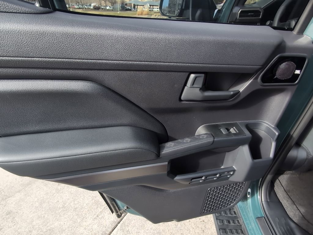 Used 2025 Toyota 4Runner TRD Off-Road Premium image 24