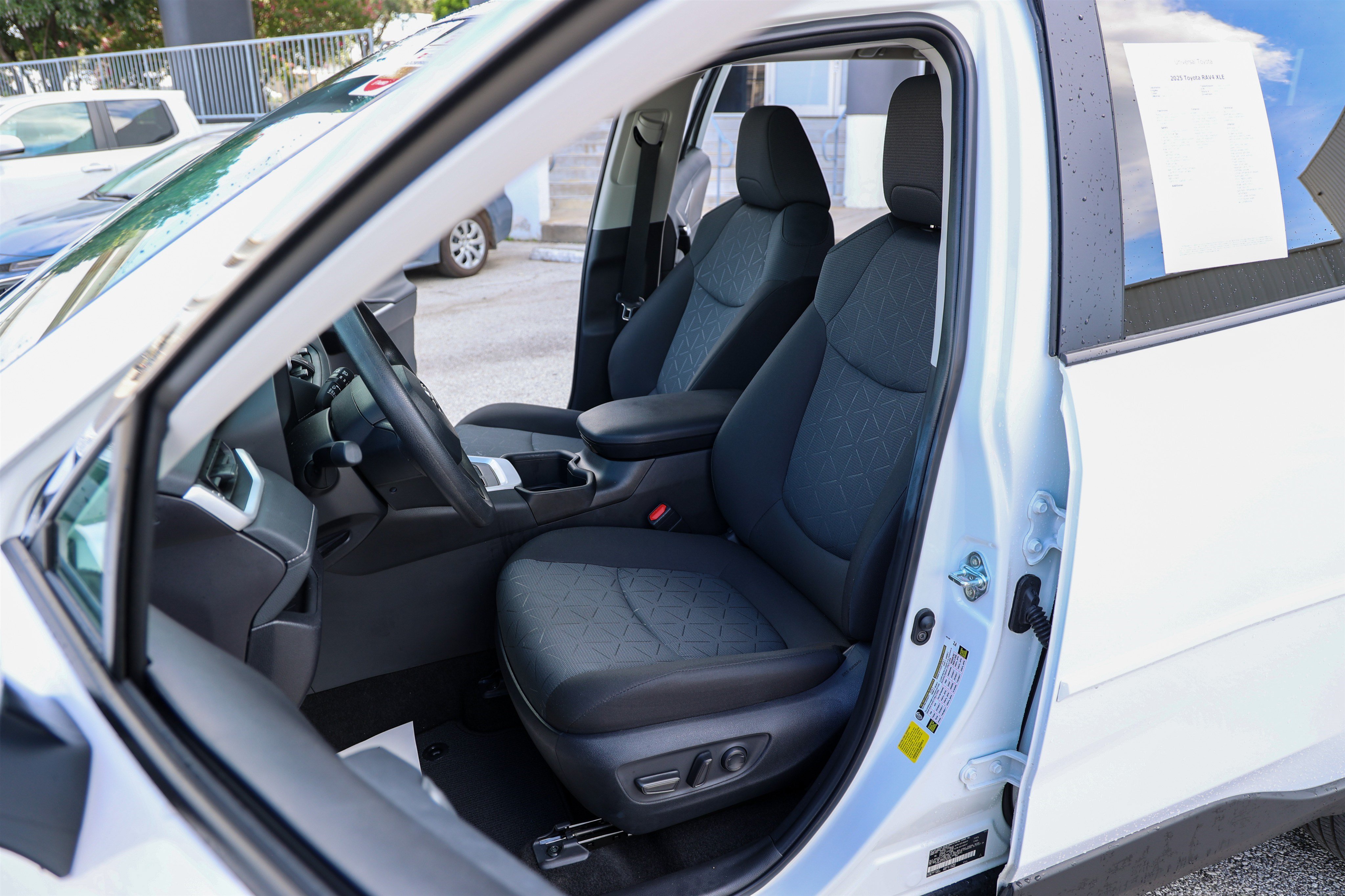Certified 2025 Toyota RAV4 XLE w/ Convenience Package FWD image 33