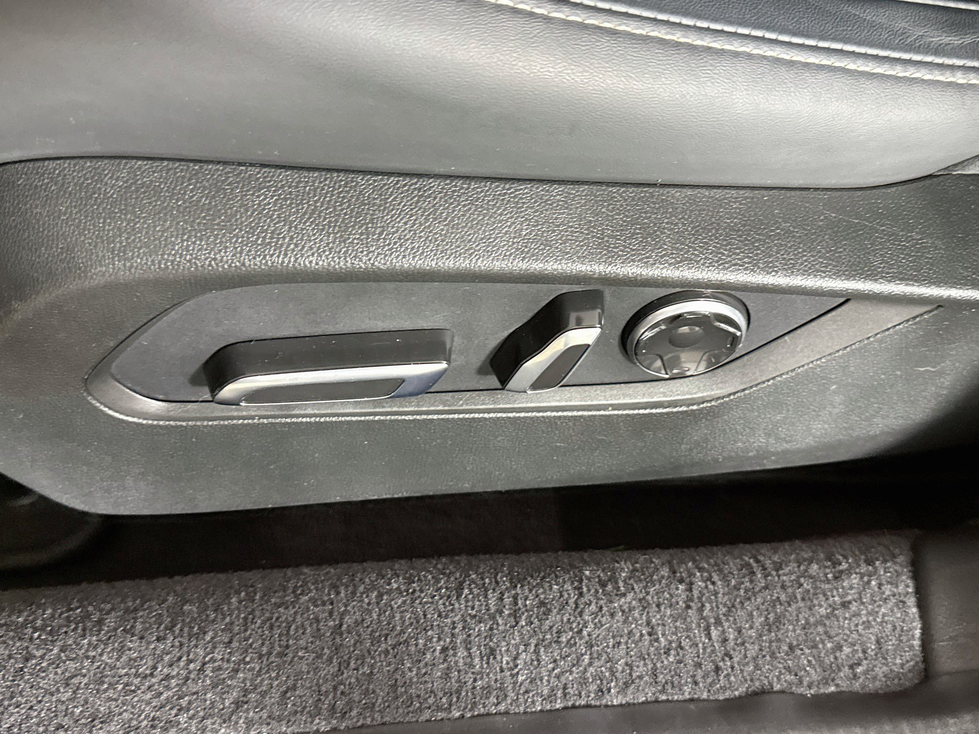 Used 2021 Acura TLX w/ Technology Package FWD image 24