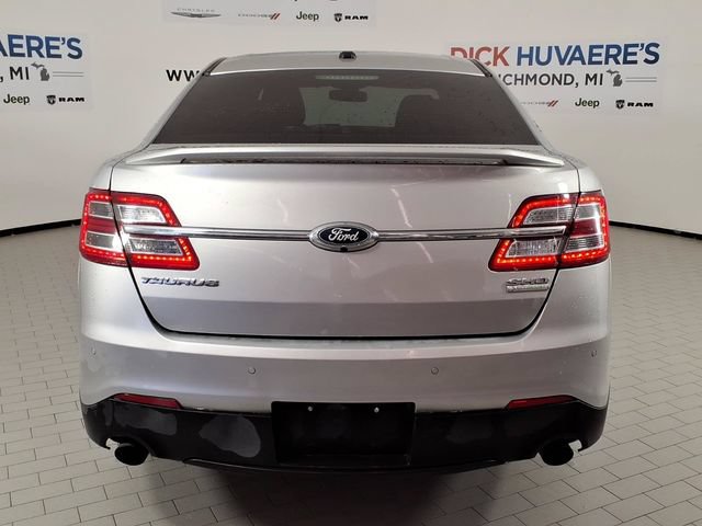 Used 2019 Ford Taurus SHO w/ Sho Performance Package AWD/4WD image 5