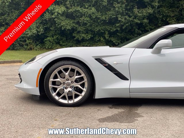 Used 2019 Chevrolet Corvette Stingray Coupe RWD image 10