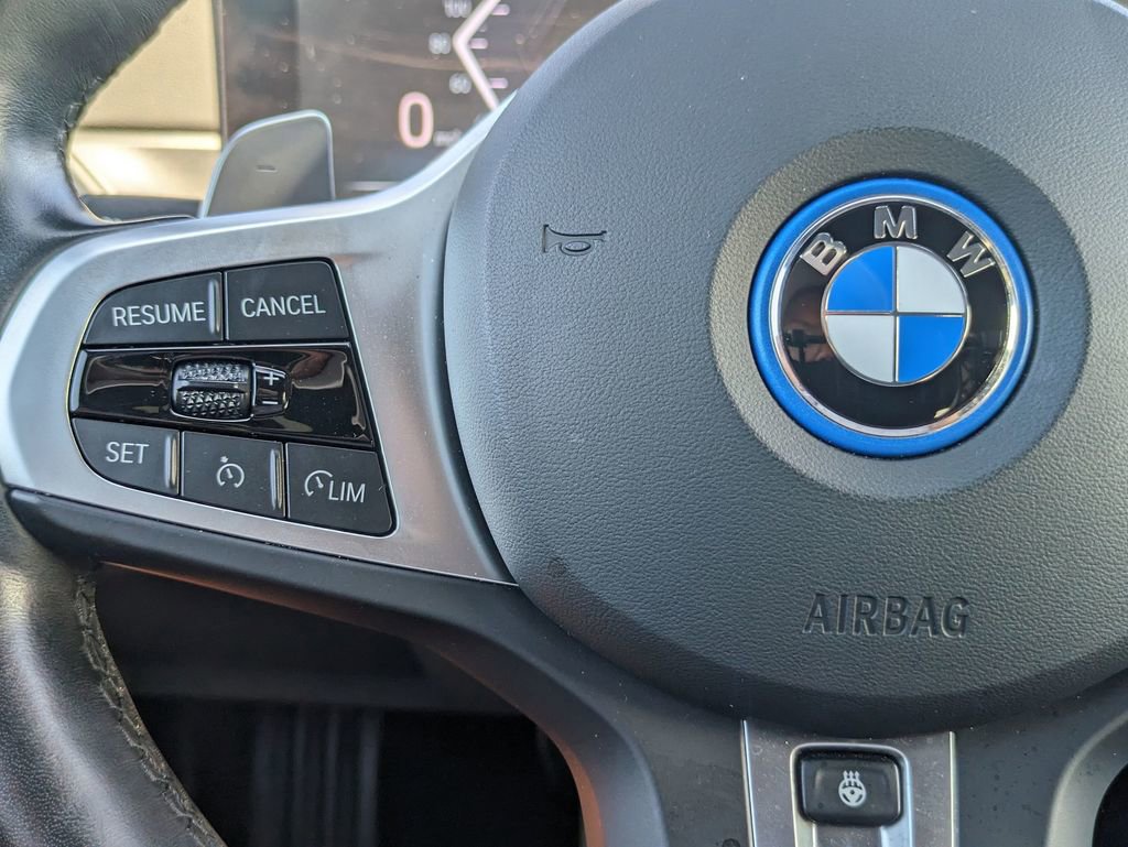 Used 2024 BMW 330e image 19