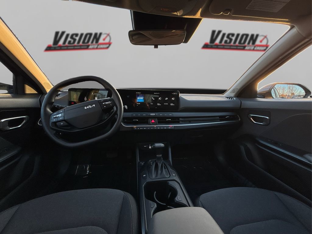Certified 2025 Kia K4 LXS image 25