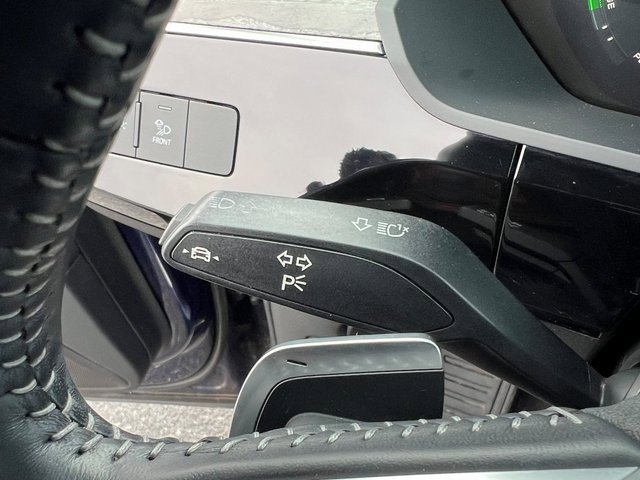 Used 2021 Audi e-tron Premium w/ Convenience Plus Package image 36