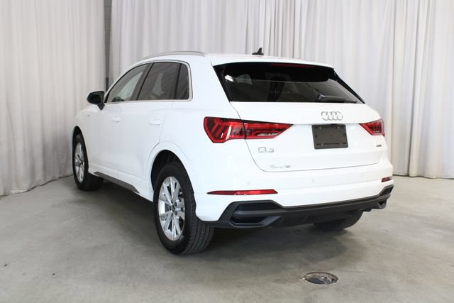 Used 2024 Audi Q3 2.0T Premium w/ Convenience Package AWD/4WD image 24