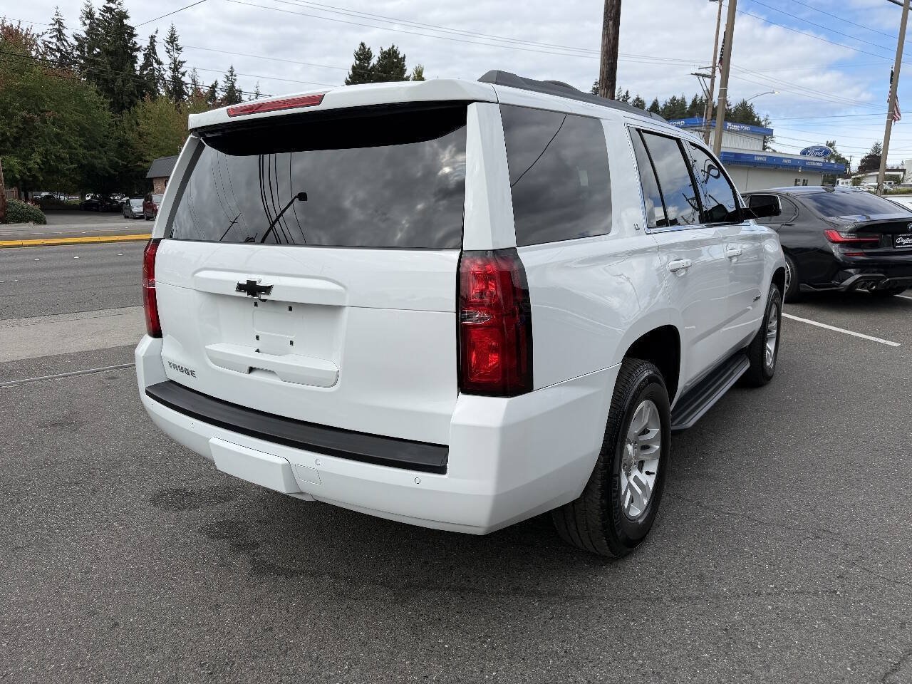 Used 2018 Chevrolet Tahoe LT w/ Luxury Package AWD/4WD image 10