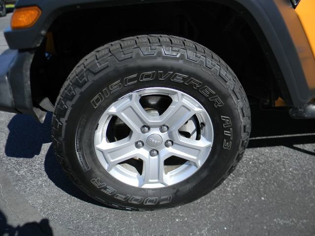Used 2018 Jeep Wrangler Unlimited Sport S AWD/4WD image 9