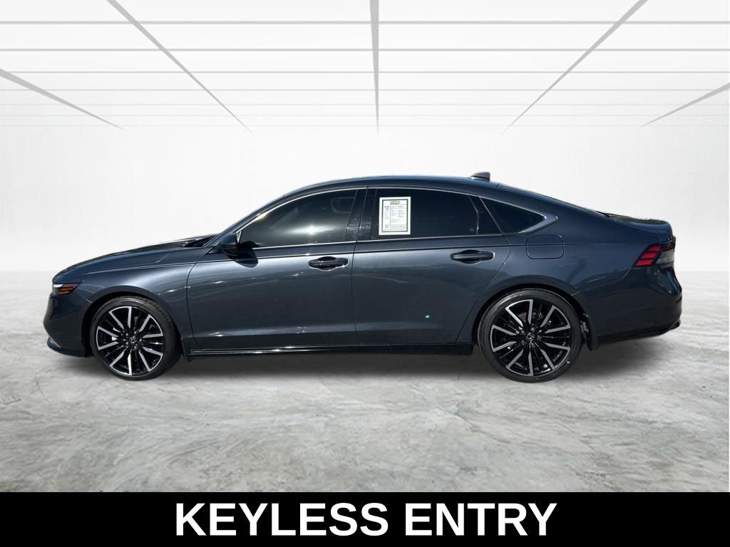 Used 2023 Honda Accord Touring image 8