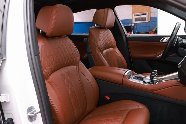Used 2023 BMW X6 xDrive40i w/ M Sport Package image 15