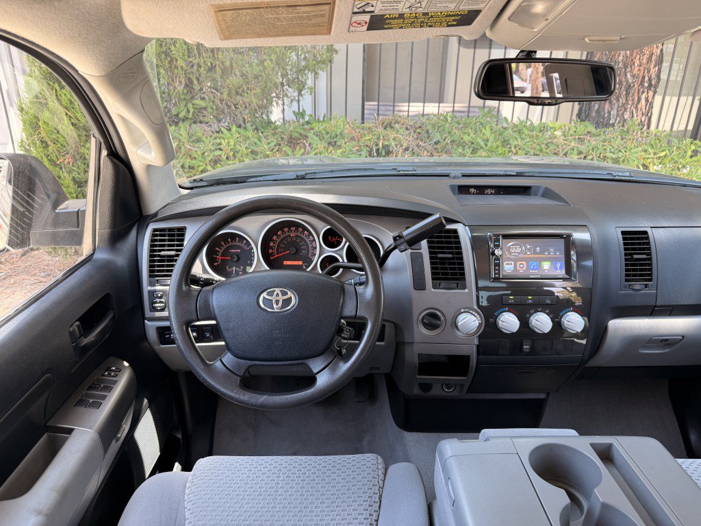 Used 2011 Toyota Tundra 4x4 Double Cab w/ Tow Pkg image 17