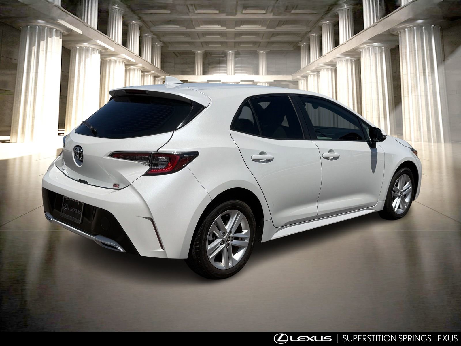 Used 2021 Toyota Corolla SE w/ SE Preferred Package image 4