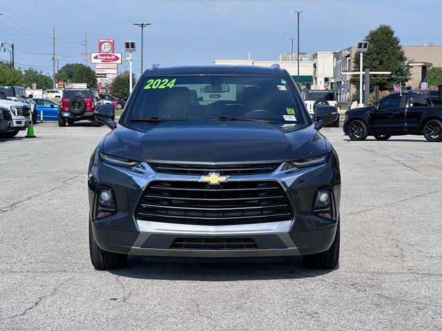 Used 2019 Chevrolet Blazer Premier FWD image 2