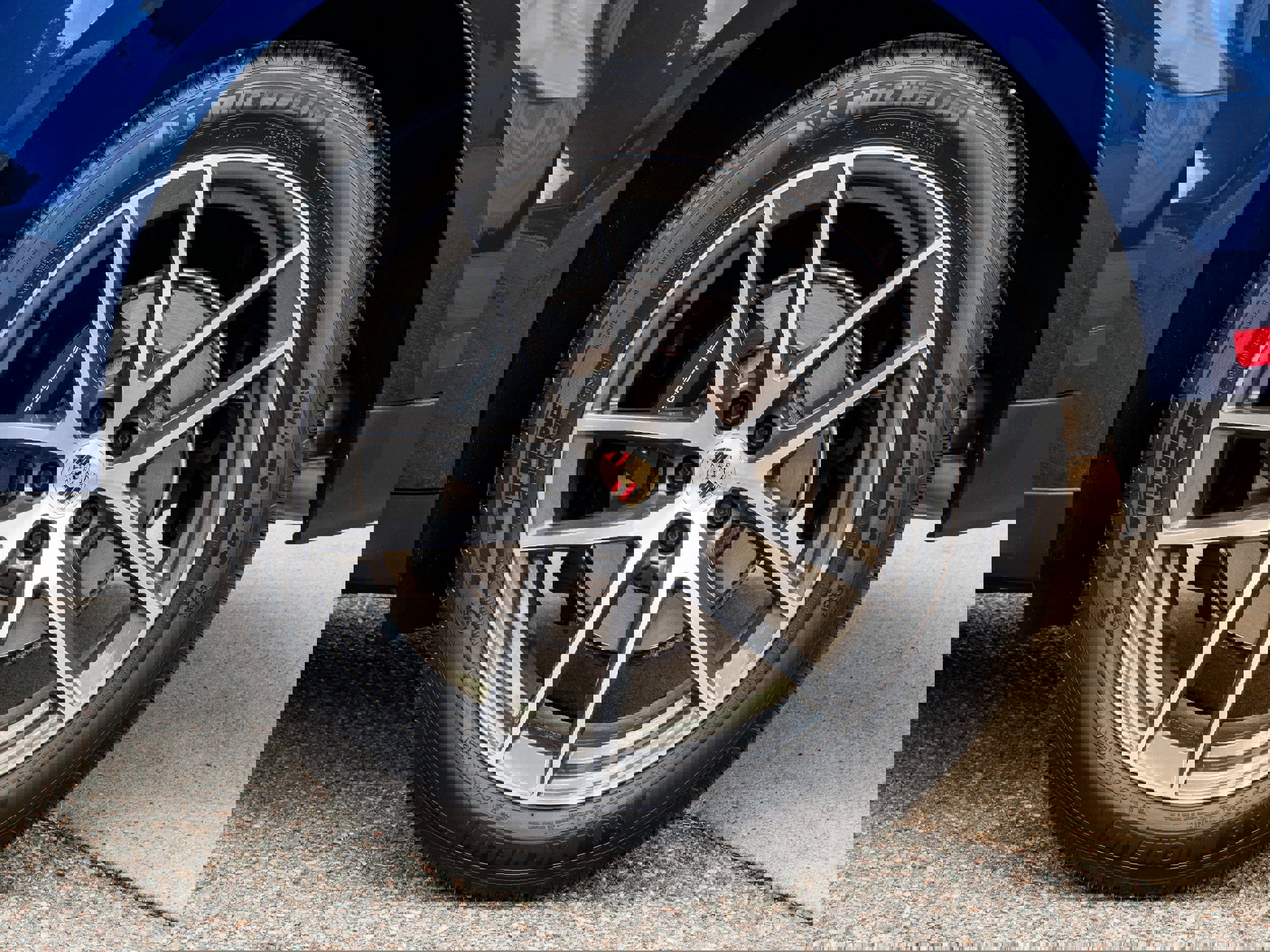 Used 2024 Porsche Macan image 20