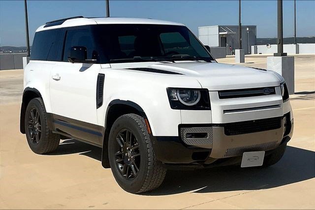 Used 2022 Land Rover Defender 90 X-Dynamic S image 13