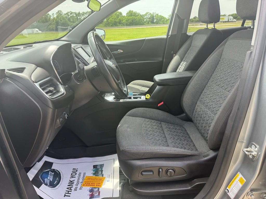Used 2023 Chevrolet Equinox LT FWD image 28