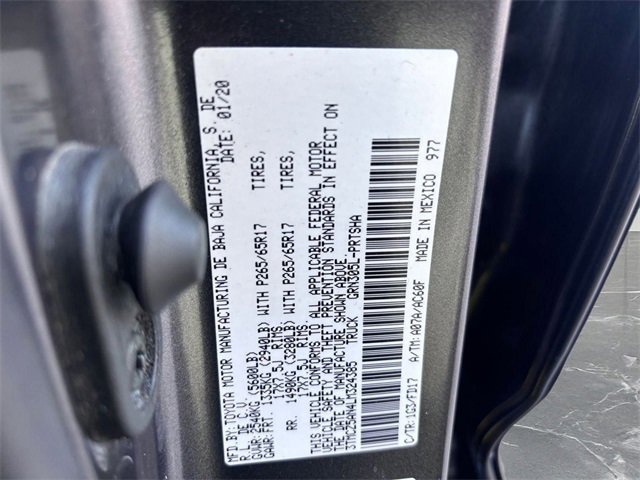 Used 2020 Toyota Tacoma TRD Sport w/ Technology Package image 30