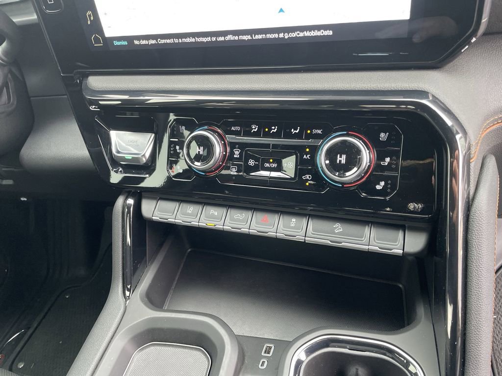 Used 2024 GMC Sierra 2500 AT4 w/ AT4 Preferred Package image 27