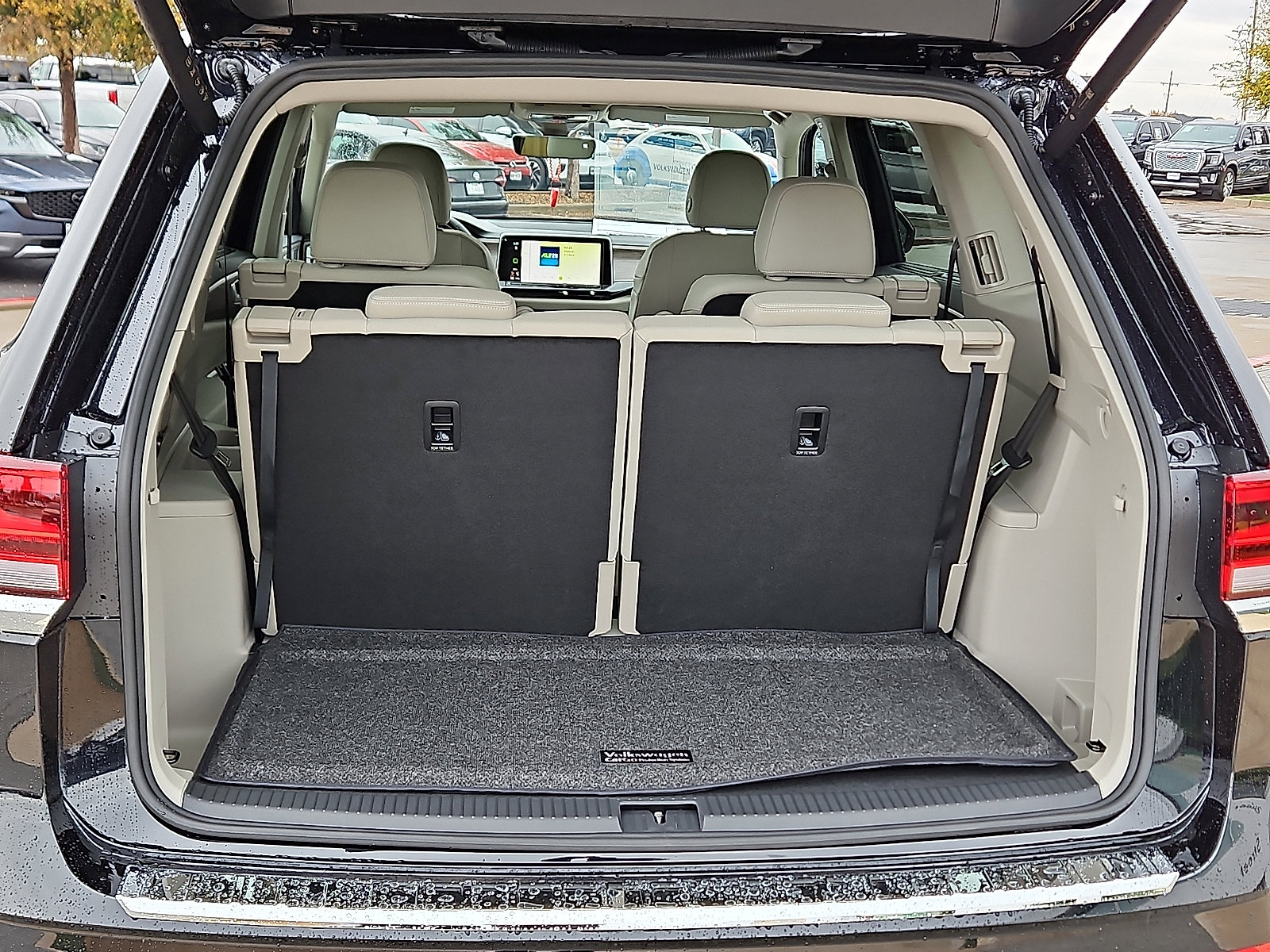 New 2026 Volkswagen Atlas SEL image 7