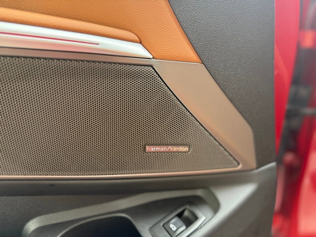 Used 2024 BMW M340i w/ Premium Package image 8