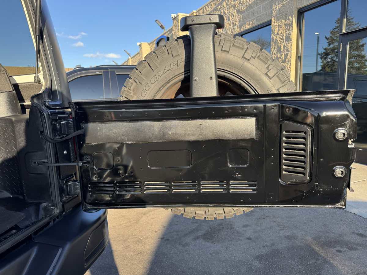 Used 2013 Jeep Wrangler Unlimited Sport AWD/4WD image 48