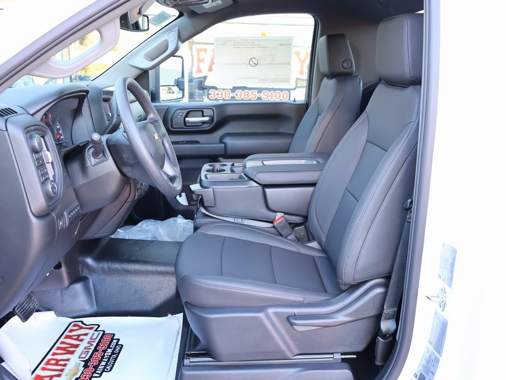 New 2026 Chevrolet Silverado 3500 W/T image 10