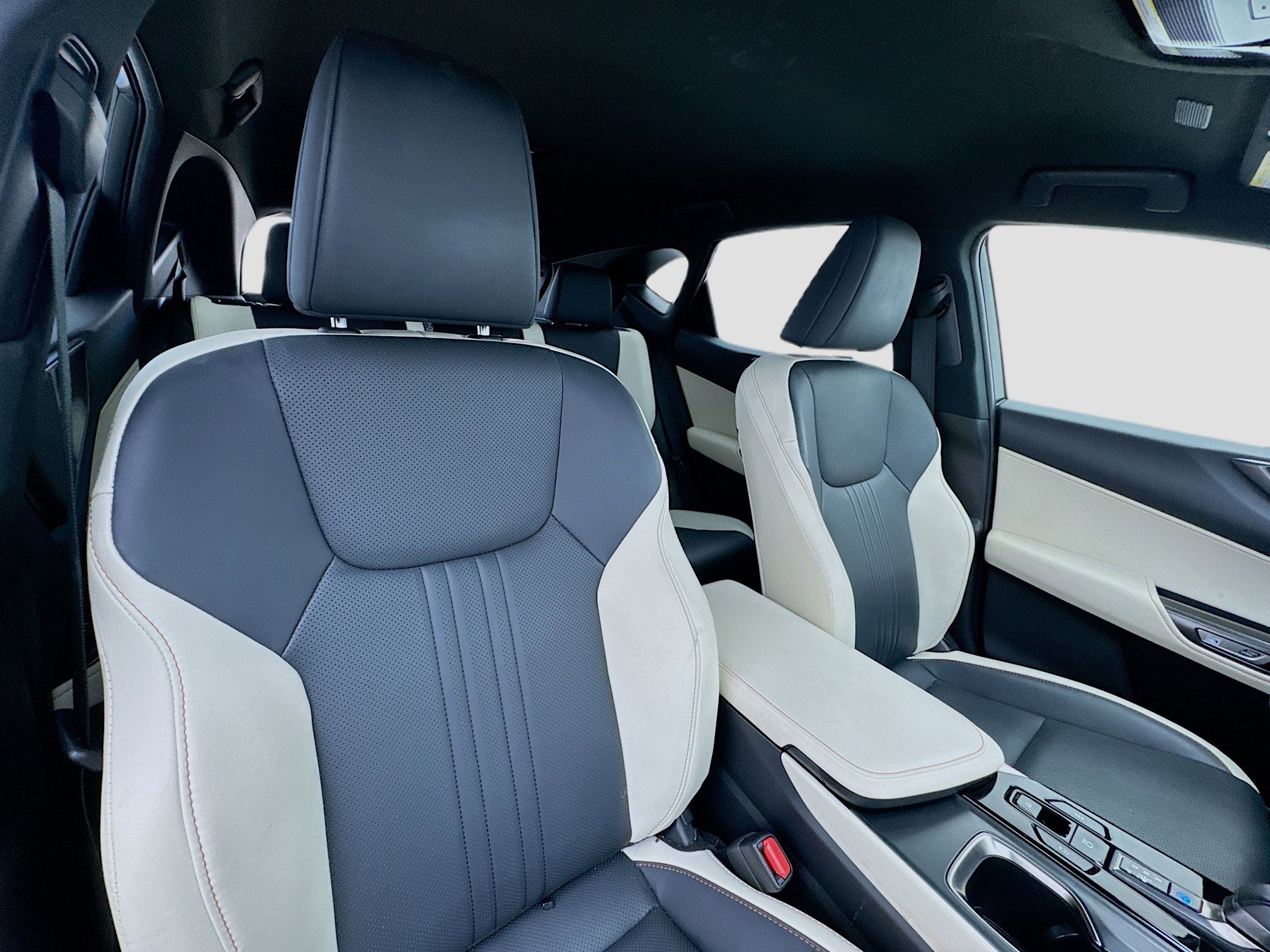 Used 2024 Lexus NX 250 FWD image 20