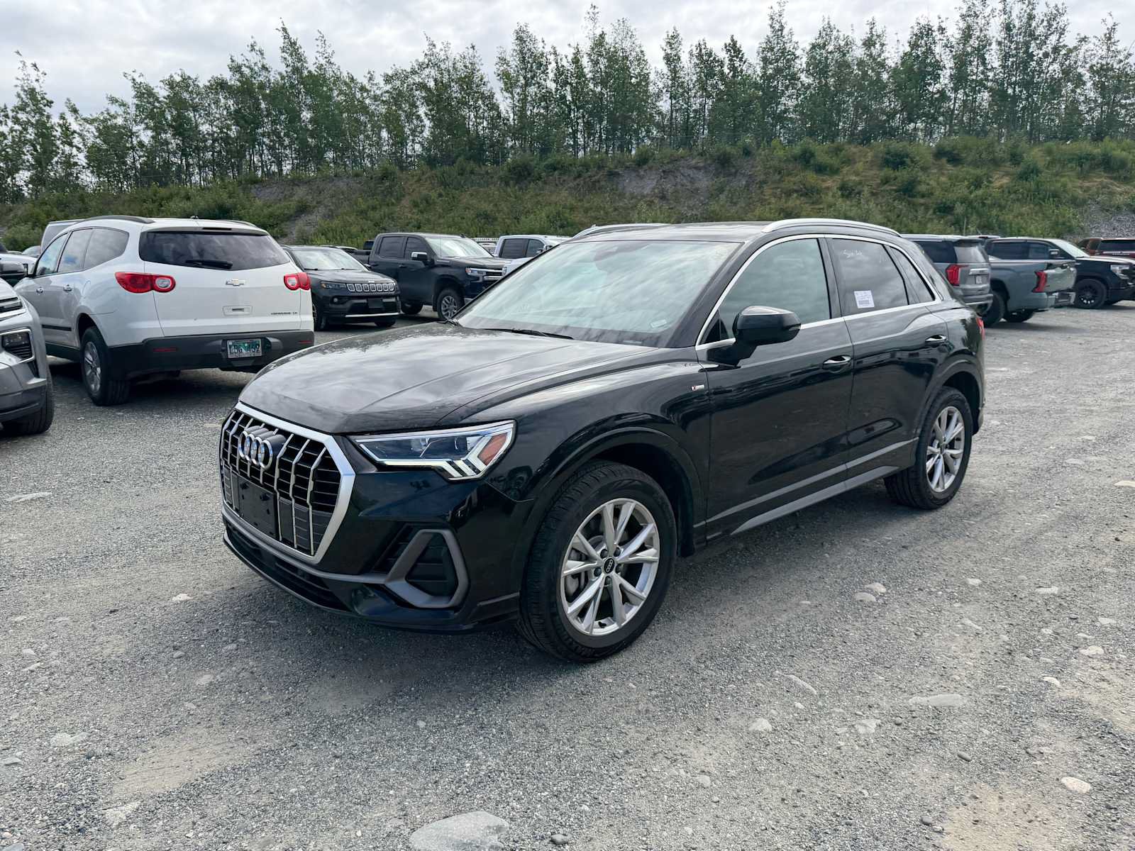 Used 2025 Audi Q3 2.0T Premium AWD/4WD image 3
