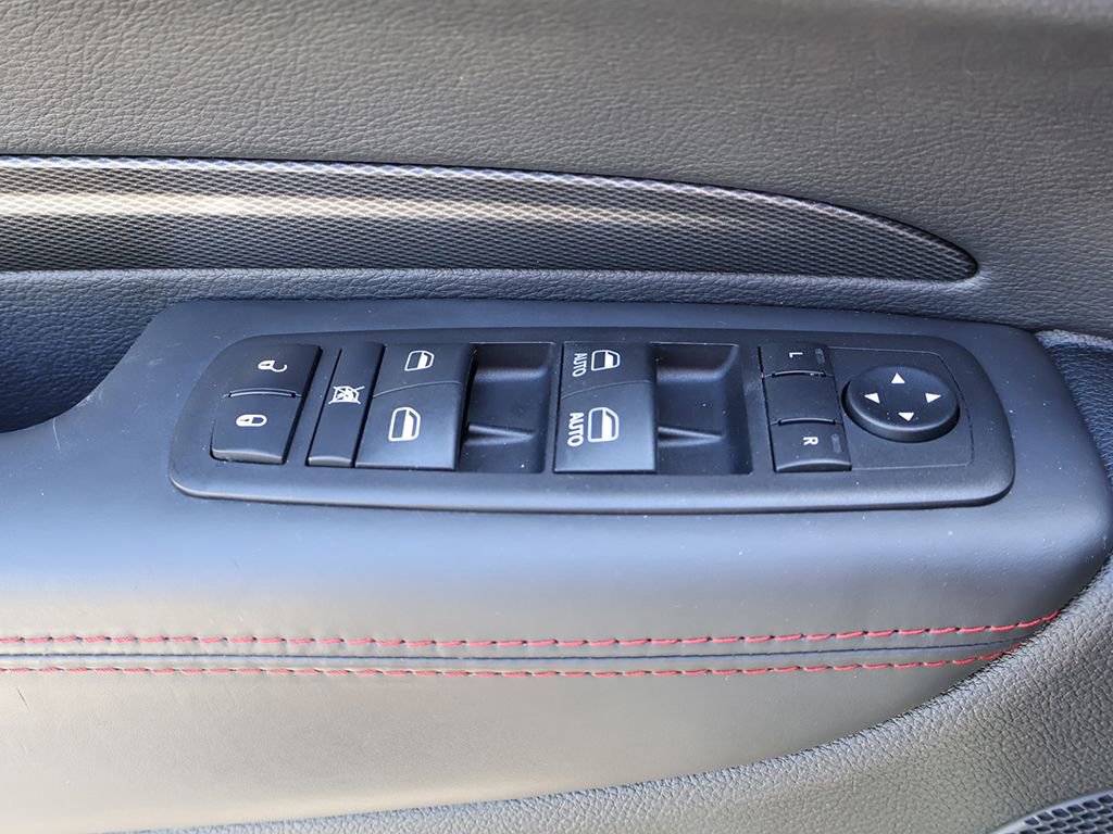 Used 2023 Dodge Durango R/T RWD image 42