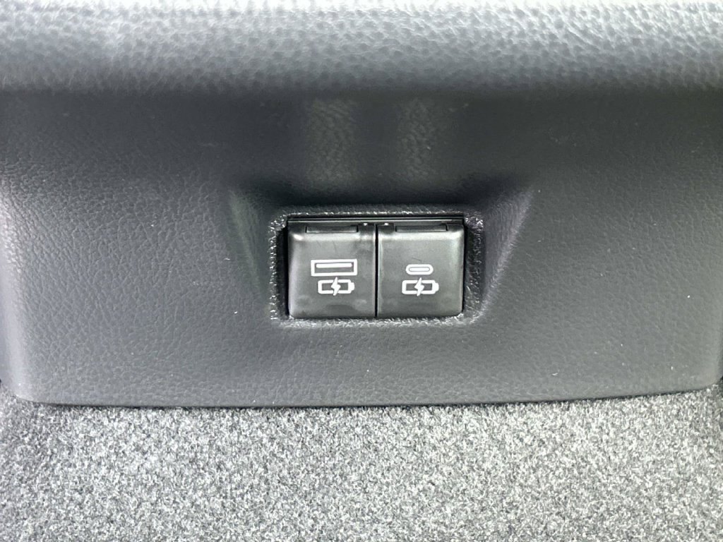 New 2026 Toyota Camry SE w/ Convenience Package FWD image 22