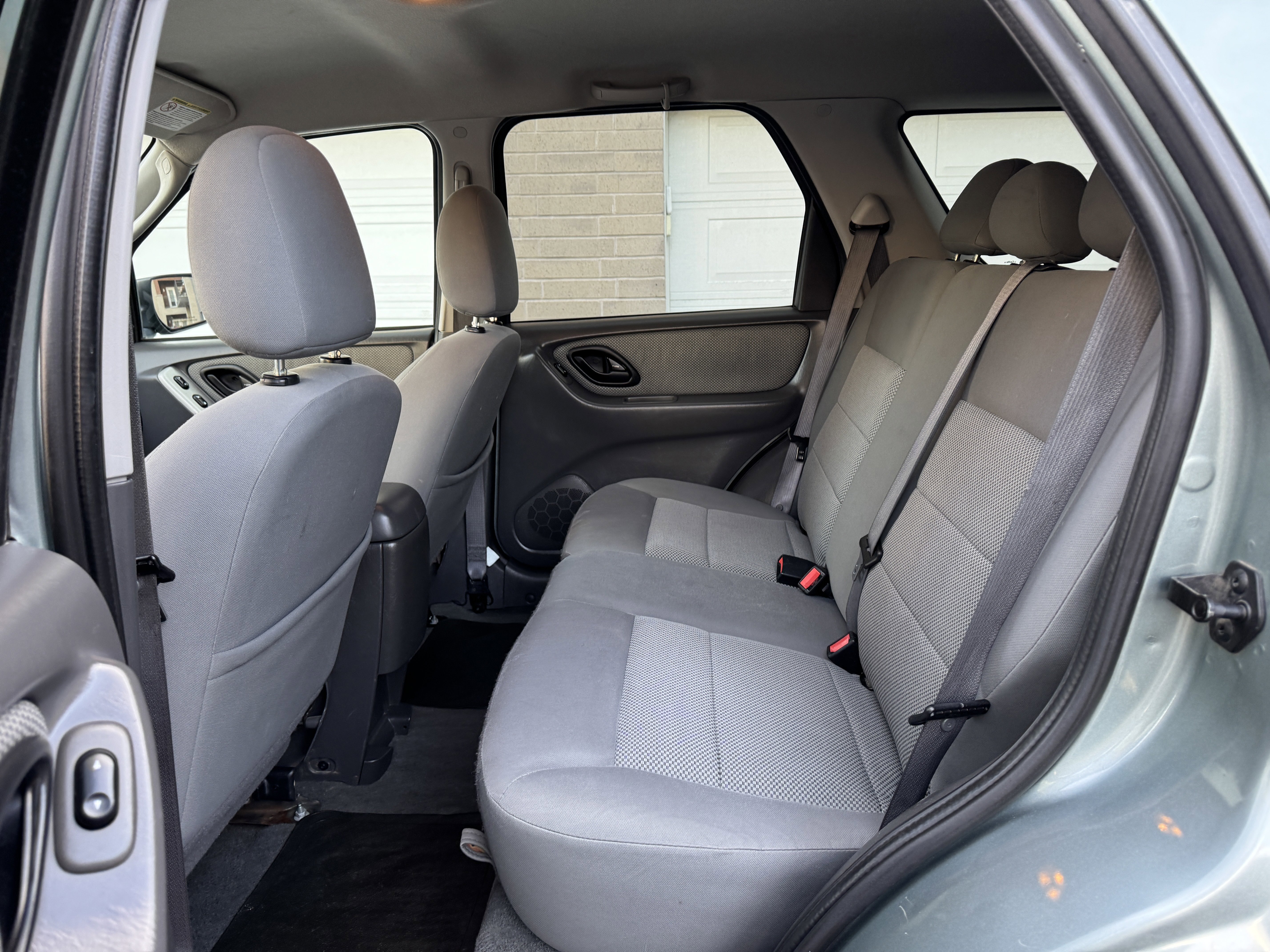 Used 2006 Ford Escape 4WD Hybrid image 27