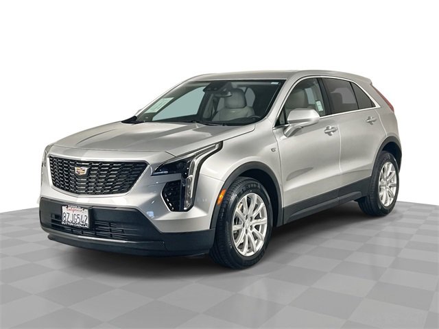 Certified 2022 Cadillac XT4 Luxury image 1