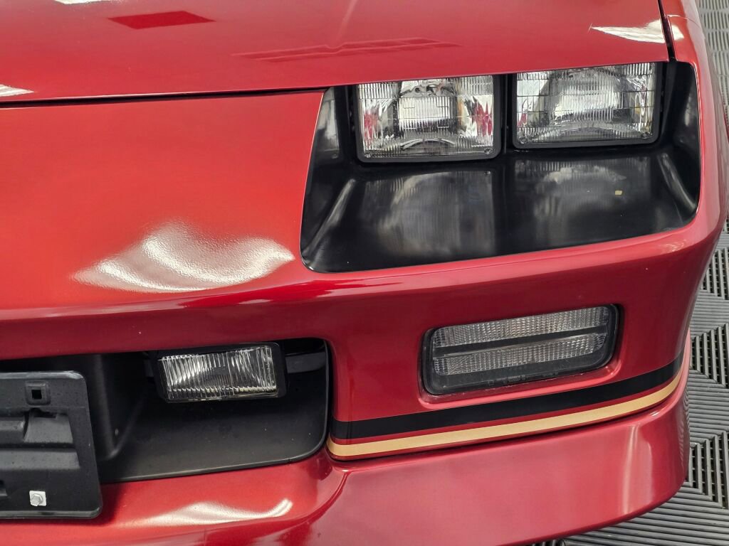 Used 1988 Chevrolet Camaro IROC-Z image 30
