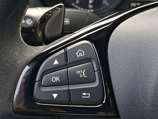 Used 2018 Mercedes-Benz AMG GT R image 19