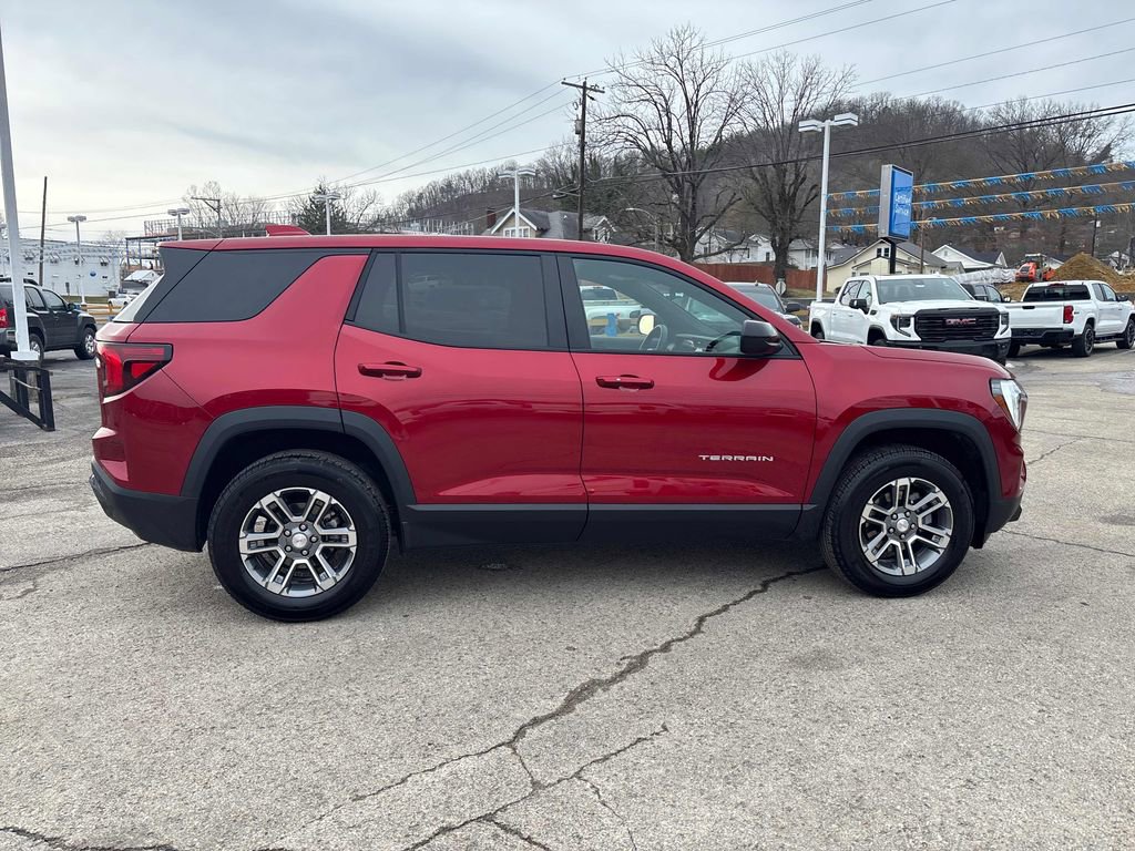 Used 2026 GMC Terrain Elevation image 6