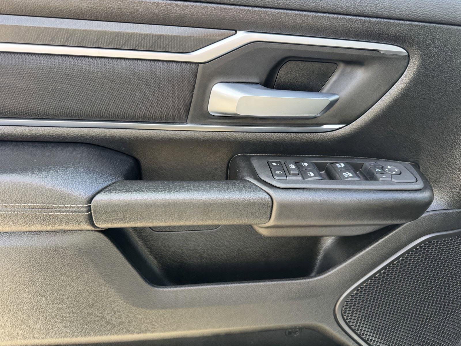 Used 2025 RAM 1500 Big Horn AWD/4WD image 17