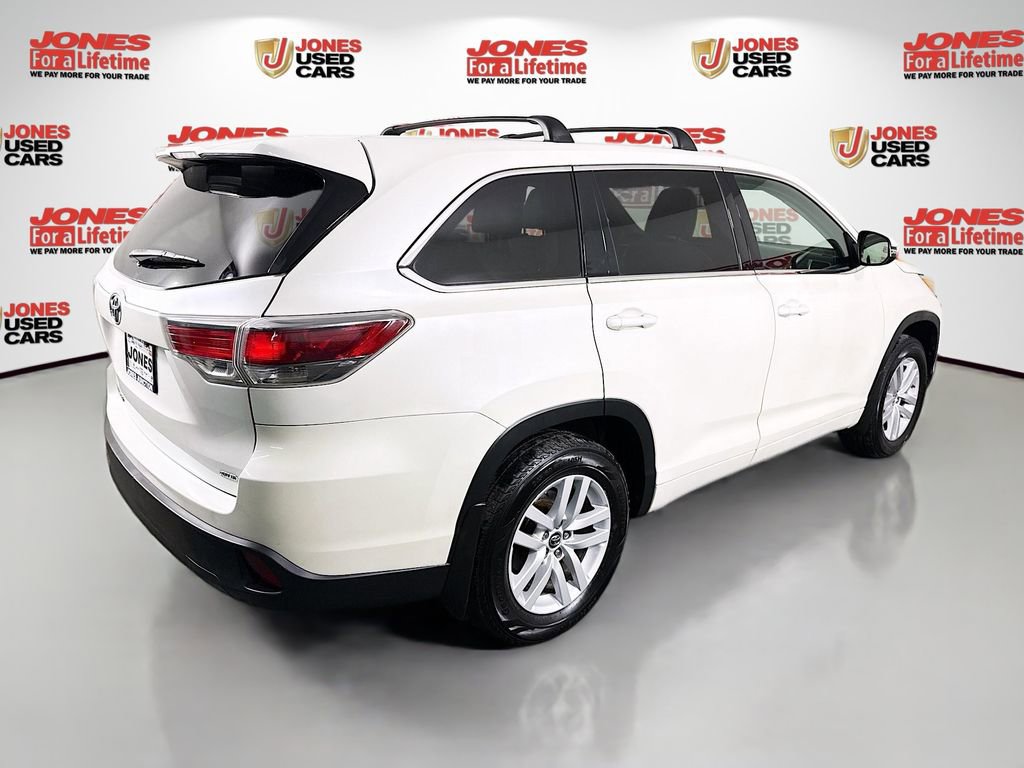 Used 2016 Toyota Highlander LE image 14