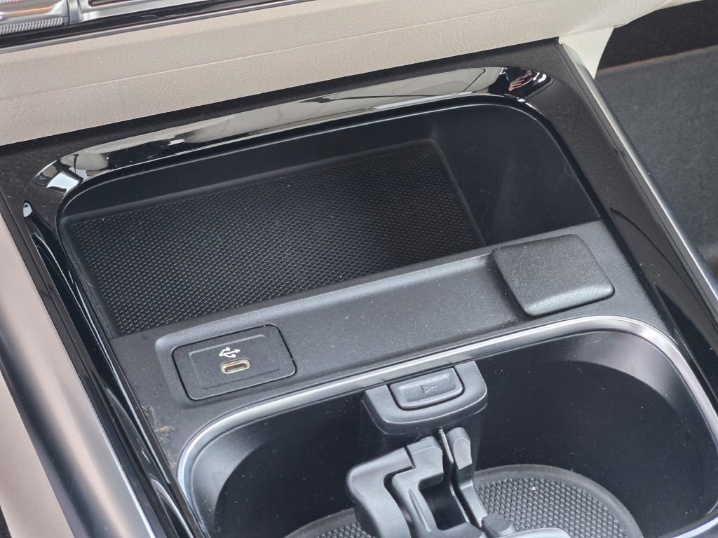 Used 2025 Mercedes-Benz GLA 250 4MATIC image 24