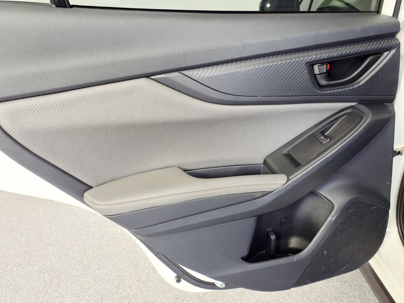 Used 2022 Subaru Crosstrek 2.5i Sport w/ Moonroof Package image 11