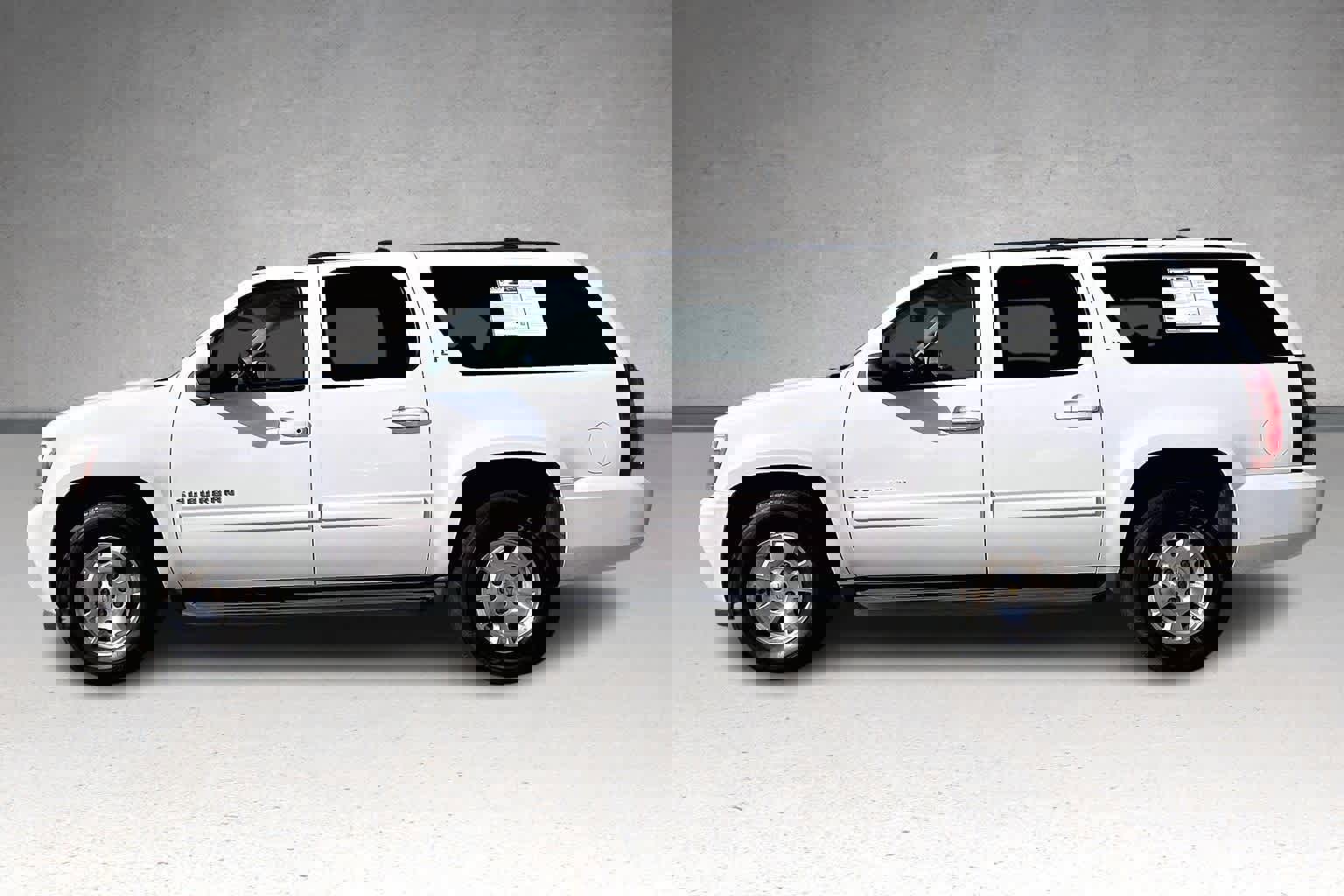 Used 2013 Chevrolet Suburban LT w/ Luxury Package image 3