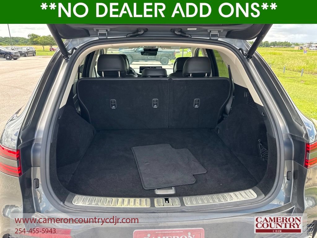 Used 2025 Genesis GV70 2.5T AWD/4WD image 17