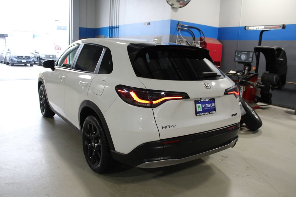 Used 2023 Honda HR-V Sport image 36