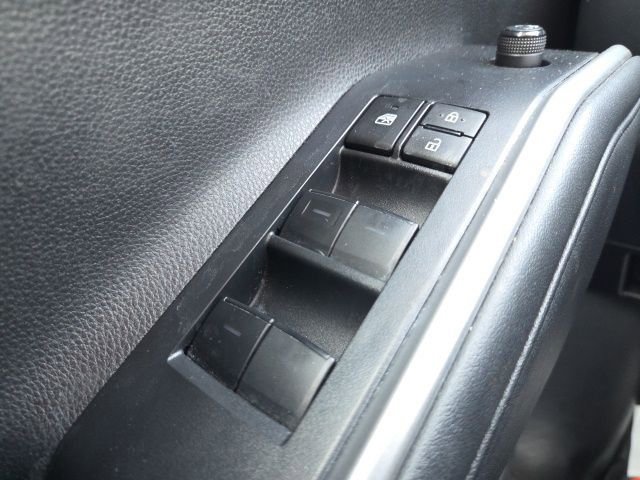 Used 2022 Toyota Highlander XLE image 21