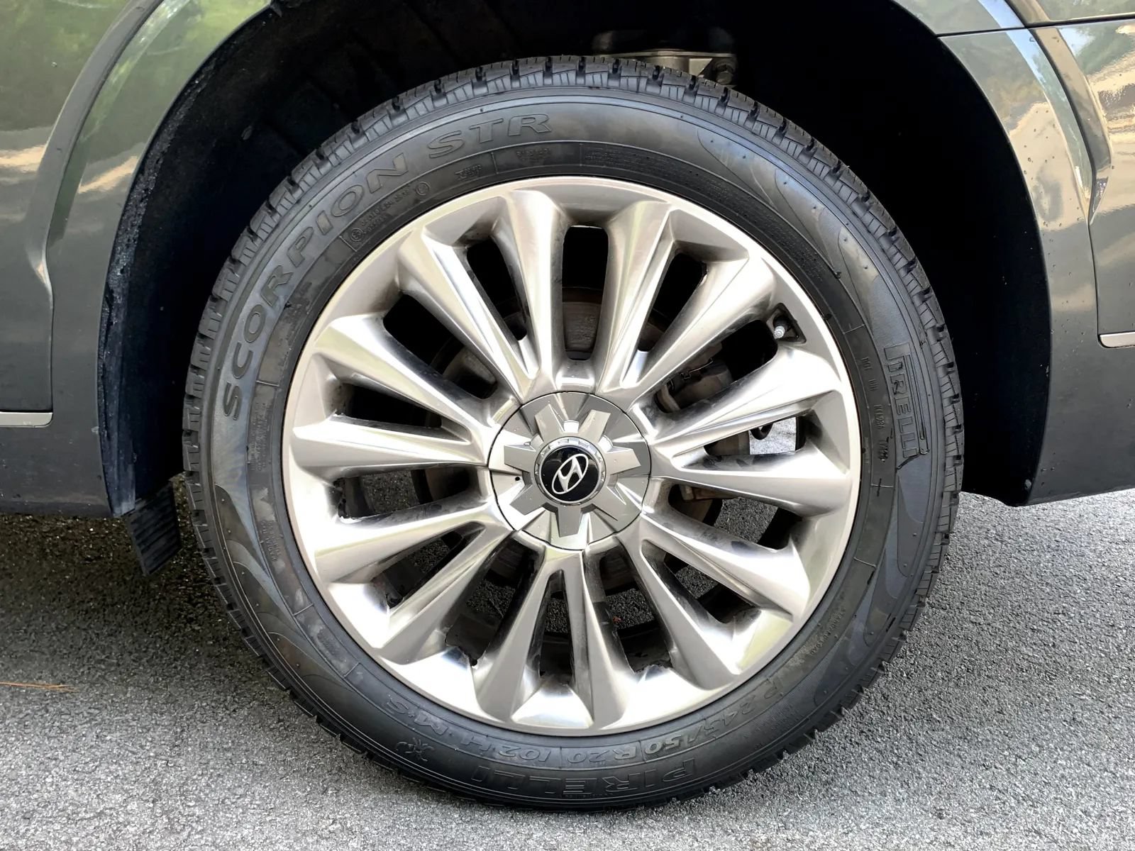 Used 2020 Hyundai Palisade Limited FWD image 11
