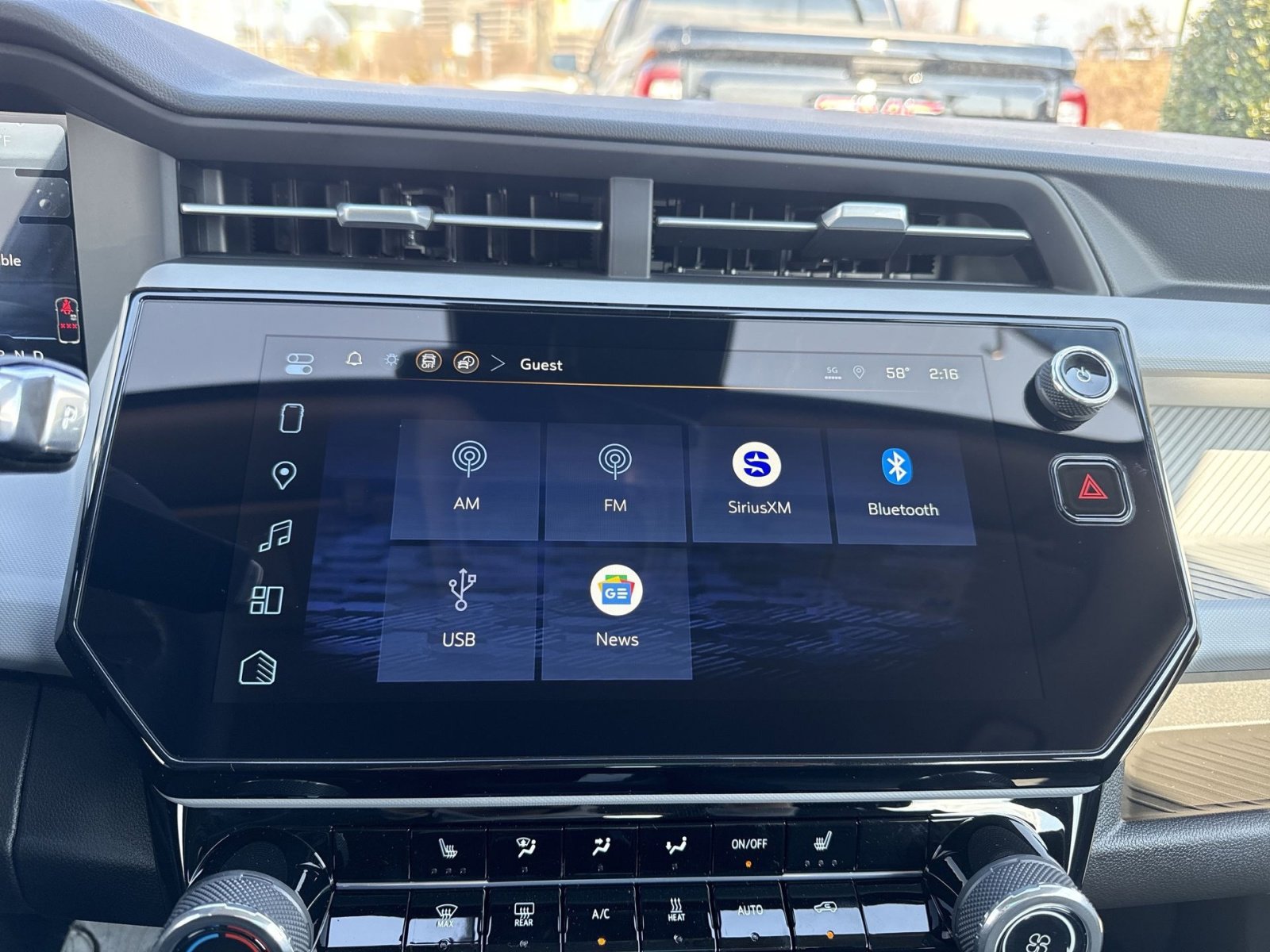 New 2027 Chevrolet Bolt LT w/ Comfort Package FWD image 18