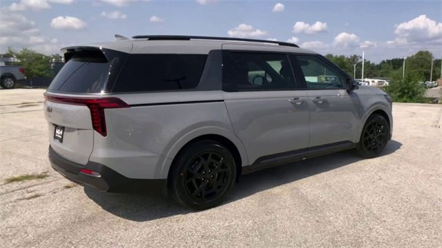 New 2026 Kia Carnival SX Prestige image 3