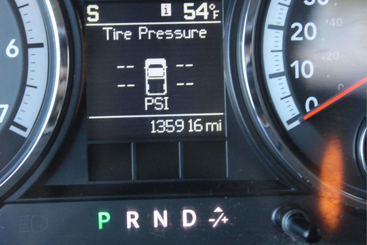 Used 2011 RAM 1500 Outdoorsman AWD/4WD image 9