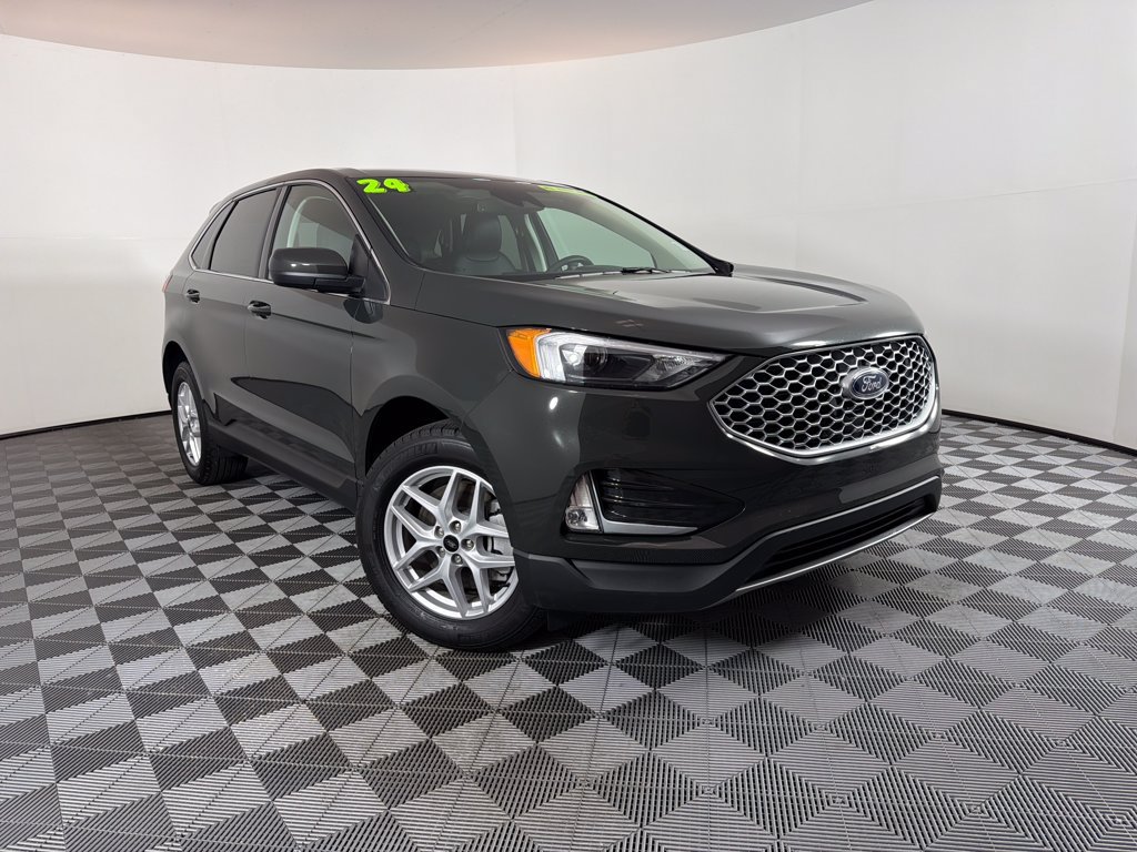 Used 2024 Ford Edge SEL w/ Convenience Package